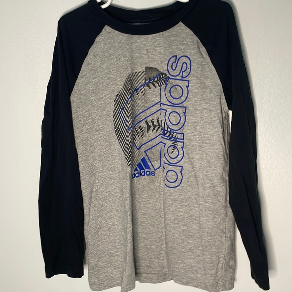 Adidas boys long sleeved t-shirt size 7
